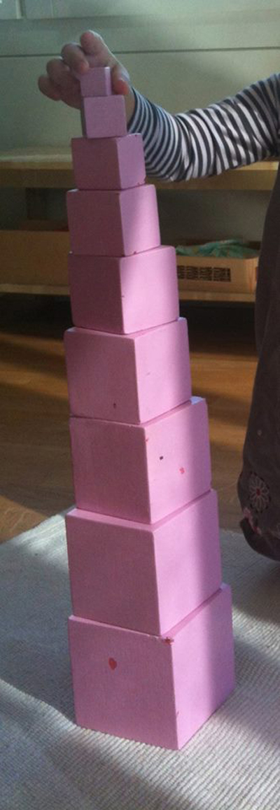 Tour rose Montessori